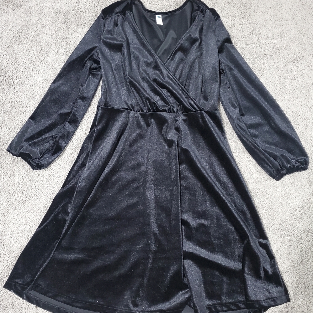 Small Old Navy Velvet Dress